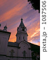 1087506