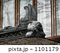 1101179