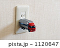 1120647