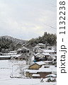 雪つもる村