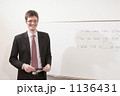 1136431
