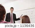 1136436