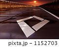 1152703