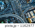 1162977