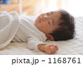 すやすや赤ちゃん