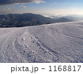 圧雪されたゲレンデ