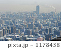 1178438