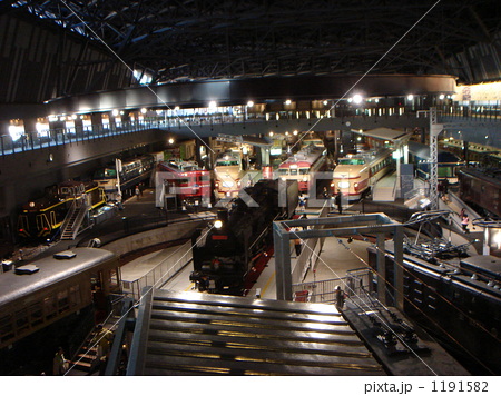 「鉄道博物館 C57形式蒸気機関車　車号C57135
」の写真素材