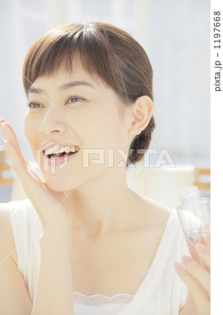「ビューティー スキンケア 」の写真素材