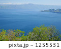 春の十和田湖