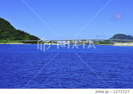 「海 阿嘉大橋 橋 gb018_010 」の写真素材