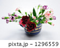 薔薇とカーネーション