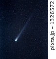 百武彗星（左画像）