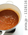 キーマカレーの調理シーン