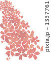 舞い散る桜