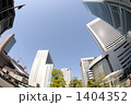 大阪駅前のビル群