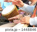 ジャンベ太鼓の野外演奏