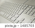 1485703