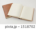 1518702
