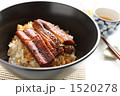 うなぎ丼とお茶
