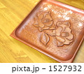 木彫り　完成作品　＆　木漏れ日　（横）