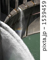 1539459