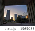 1565088