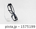 1575199