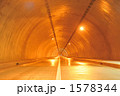 トンネル
