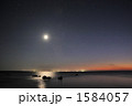 1584057