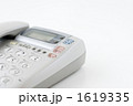 1619335
