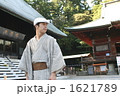 千葉県鴨川市　清澄寺　浴衣の男性　