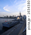 1634380
