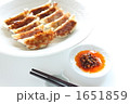 焼き餃子と食べるラー油