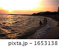 夕日 子供 海