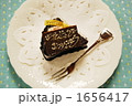 1656417