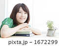 1672299