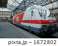 1672802