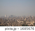 1685676