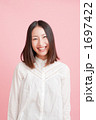 笑顔の女性