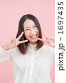 笑顔の女性