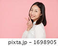 笑顔の女性