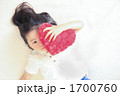 1700760
