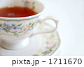 カップ＆ソーサー白バック（横）