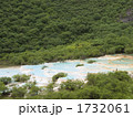 黄龍の五彩池