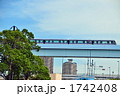 1742408