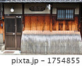 京町家の軒先