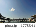 レインボーブリッジと空