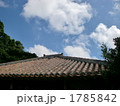 瓦屋根