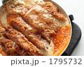 カツ丼の調理シーン